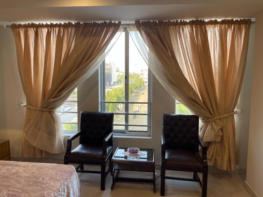 Marine Tower Apartment Rawalpindi Bagian luar foto
