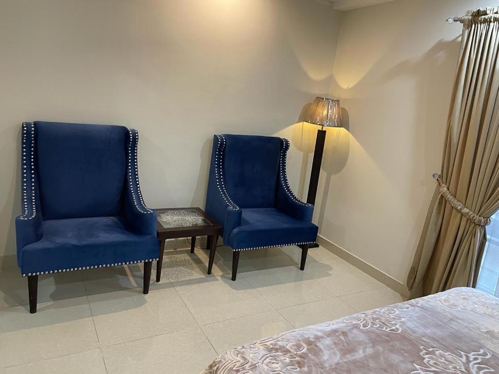 Marine Tower Apartment Rawalpindi Bagian luar foto