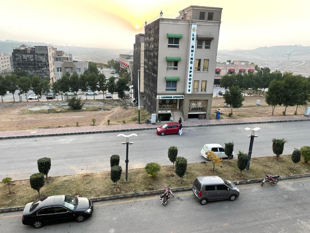 Marine Tower Apartment Rawalpindi Bagian luar foto